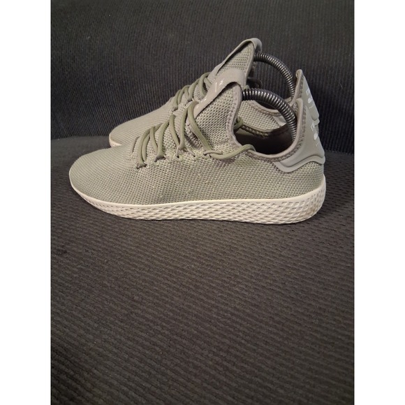 adidas Other - Adidas x Pharrell Williams CQ2298 HU Tennis Shoes Sneakers 7 US ‎ 40 EU
